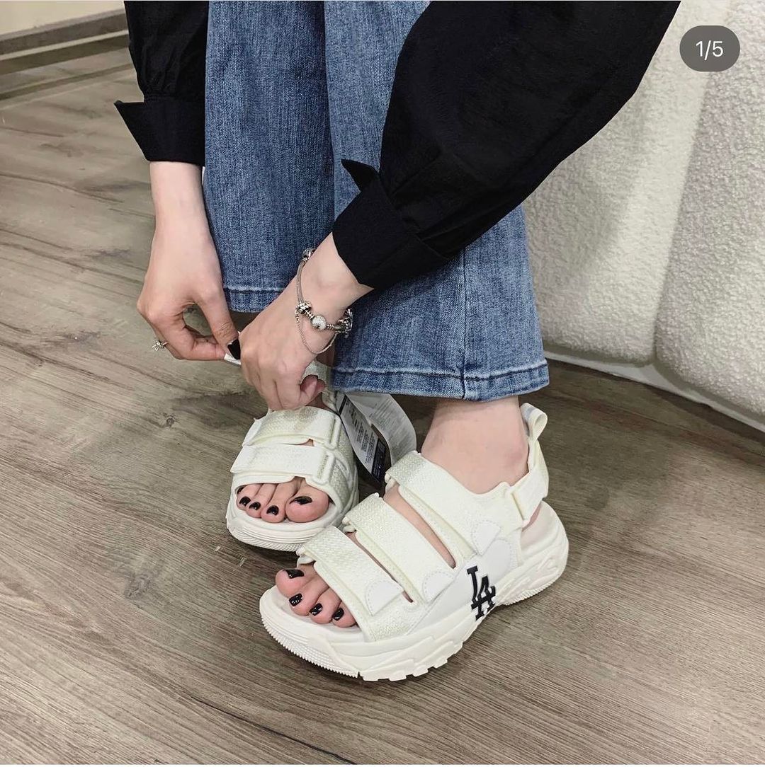 0914  HÀNG CHÍNH HÃNG  Giày Sandal MLB  Angels   TRẮNG ĐỎ  CODE  MỘC  SHOES