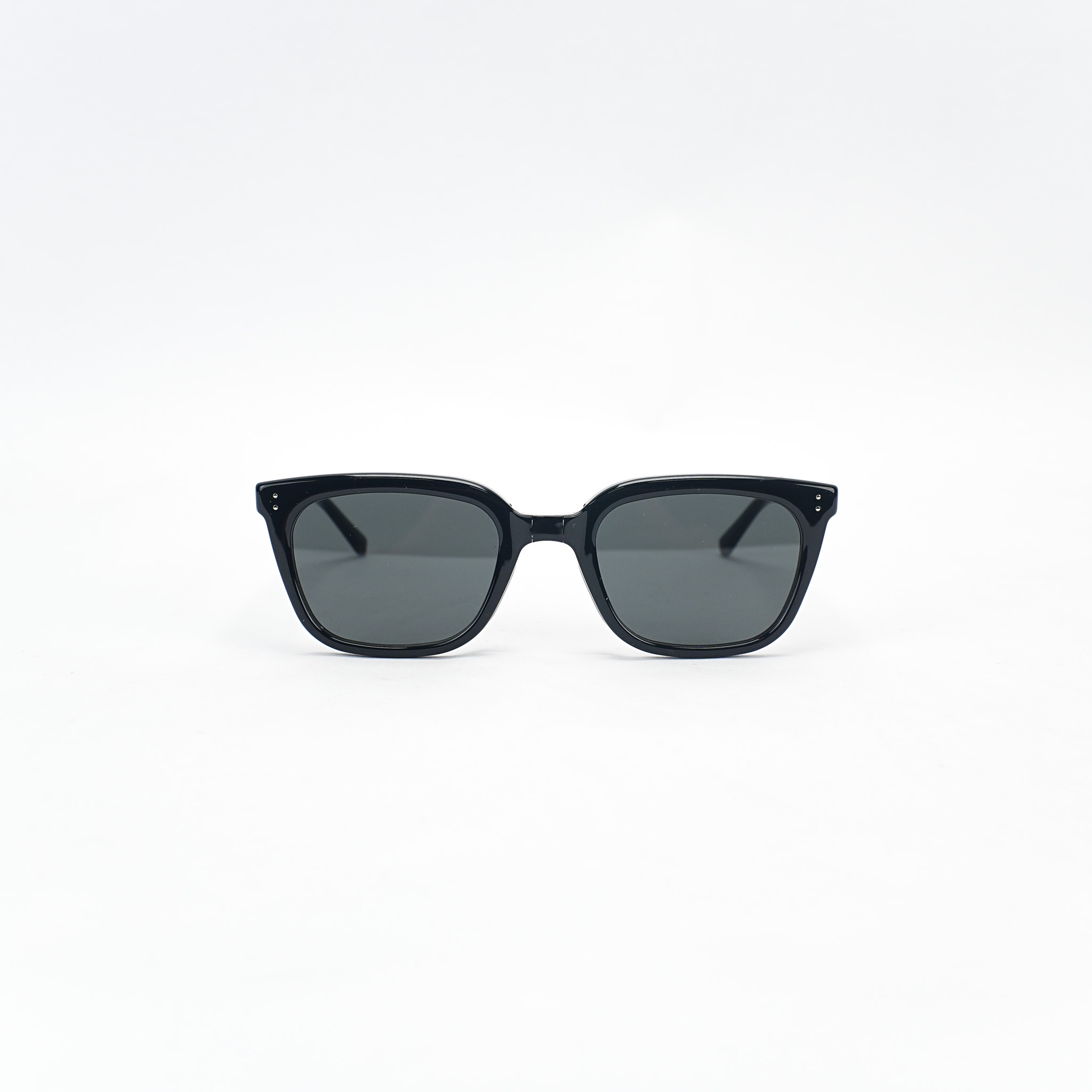 matiny 01 — authenticshop.vn