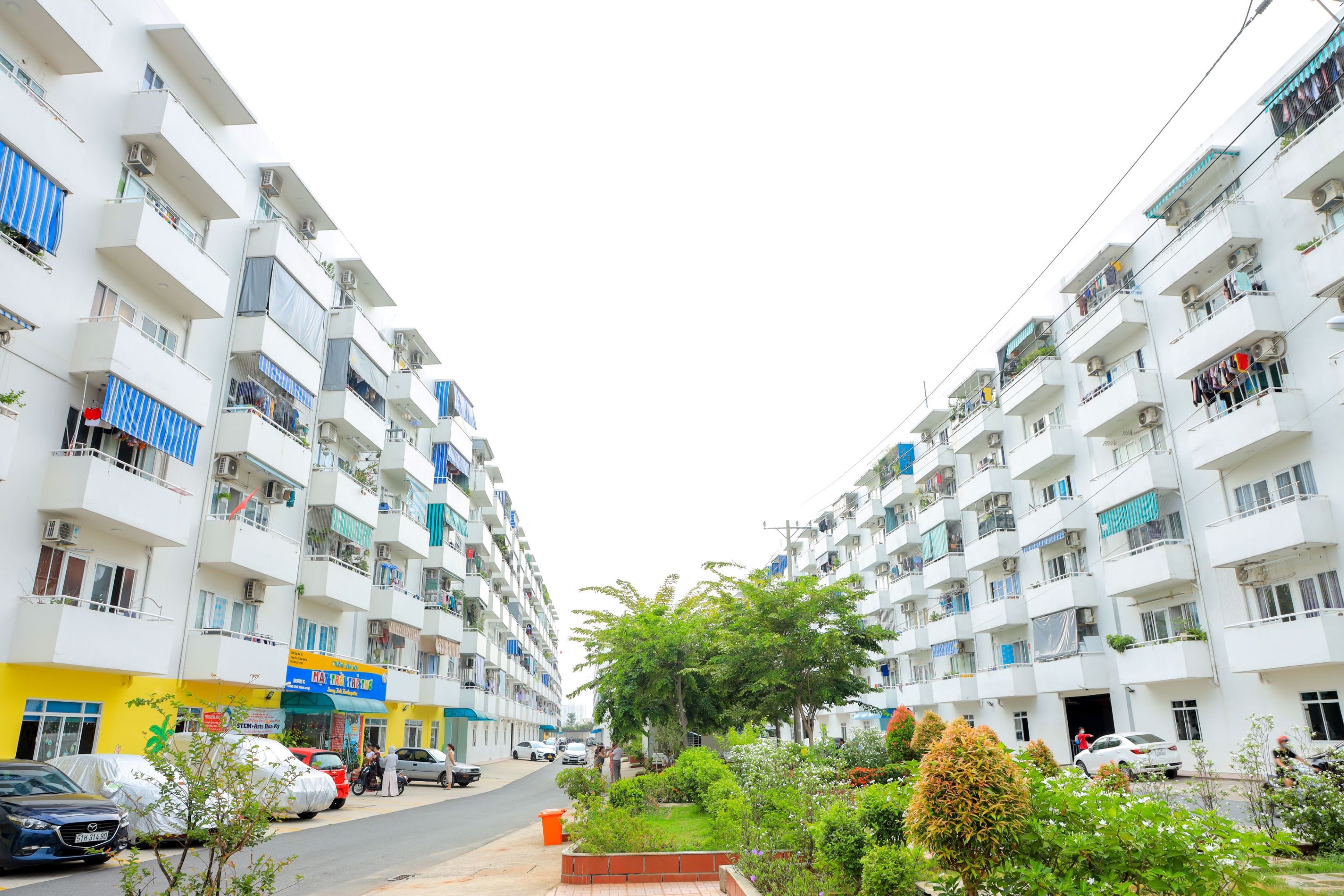CHUNG CƯ LÊ THÀNH - AN LẠC Công Ty TNHH TM XÂY DỰNG Lê Thành Chung Cư Lê Thành - An Lạc Công Ty Tnhh Tm Xây Dựng Lê Thành