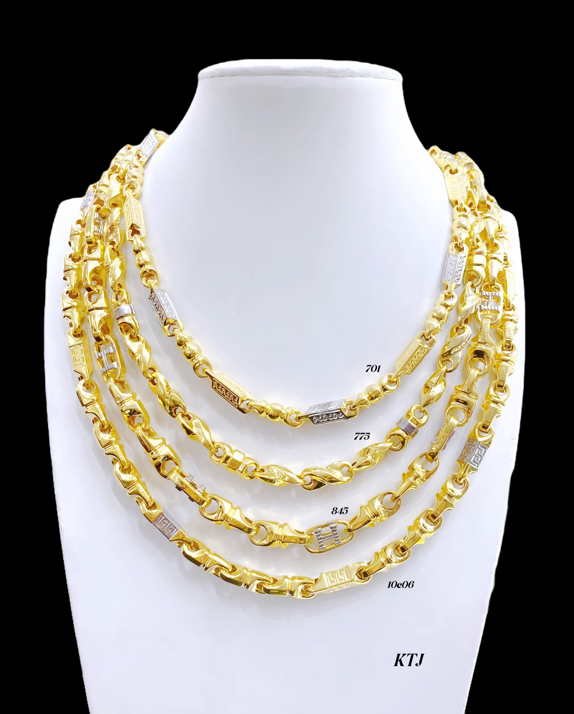 Đeo vàng có bị hao mòn không? Nguyên nhân và cách bảo quản trang sức vàng như mới