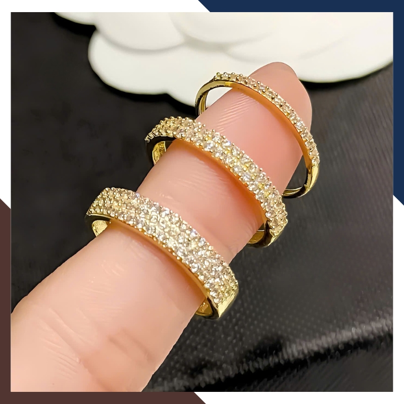 Độ bền của vàng 10K: Có dễ trầy xước không? Có bị phai hay xỉn màu khi sử dụng lâu dài không?