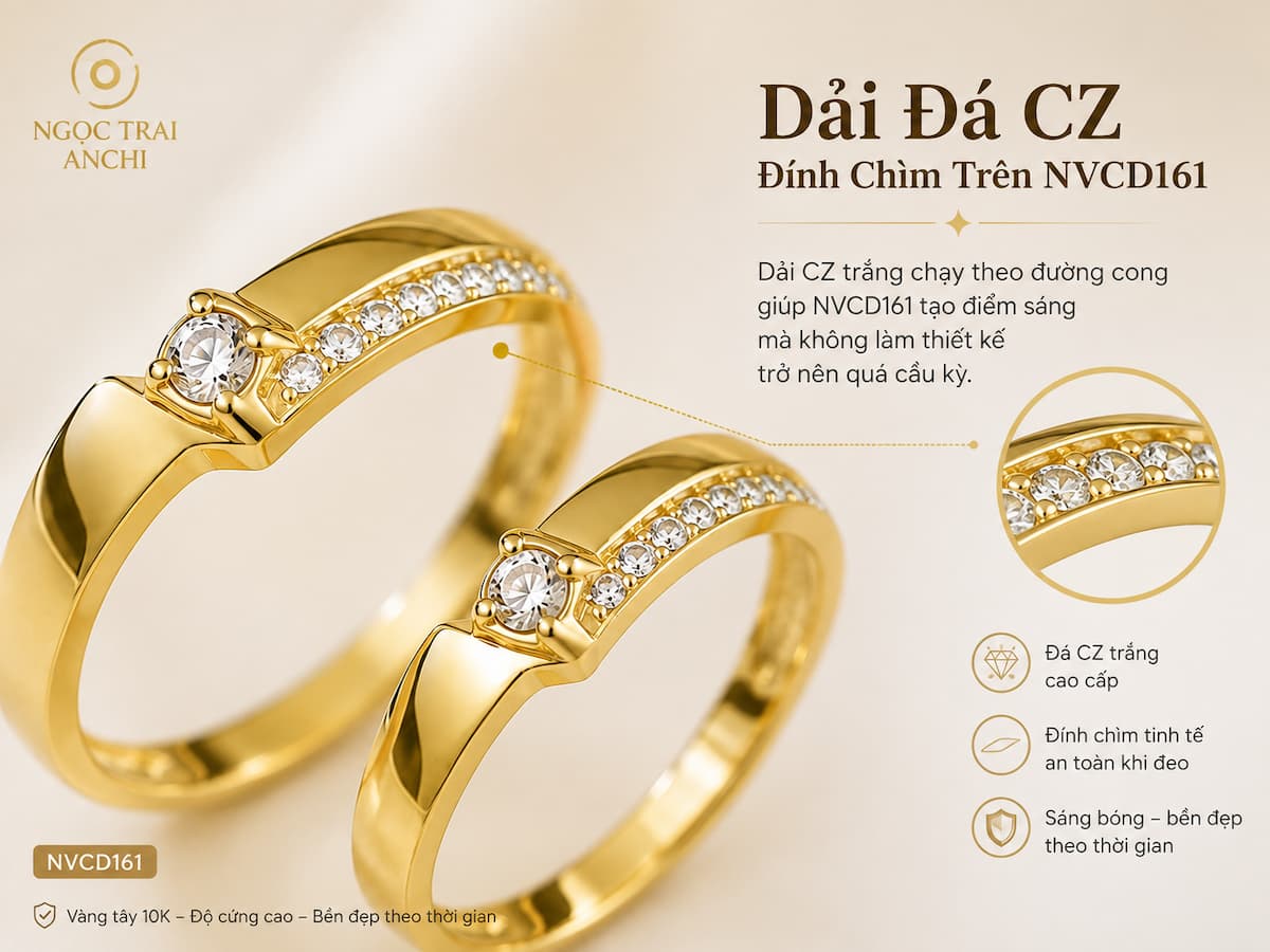 Dải đá CZ trắng đính chìm trên cặp nhẫn cưới vàng tây 10K NVCD161