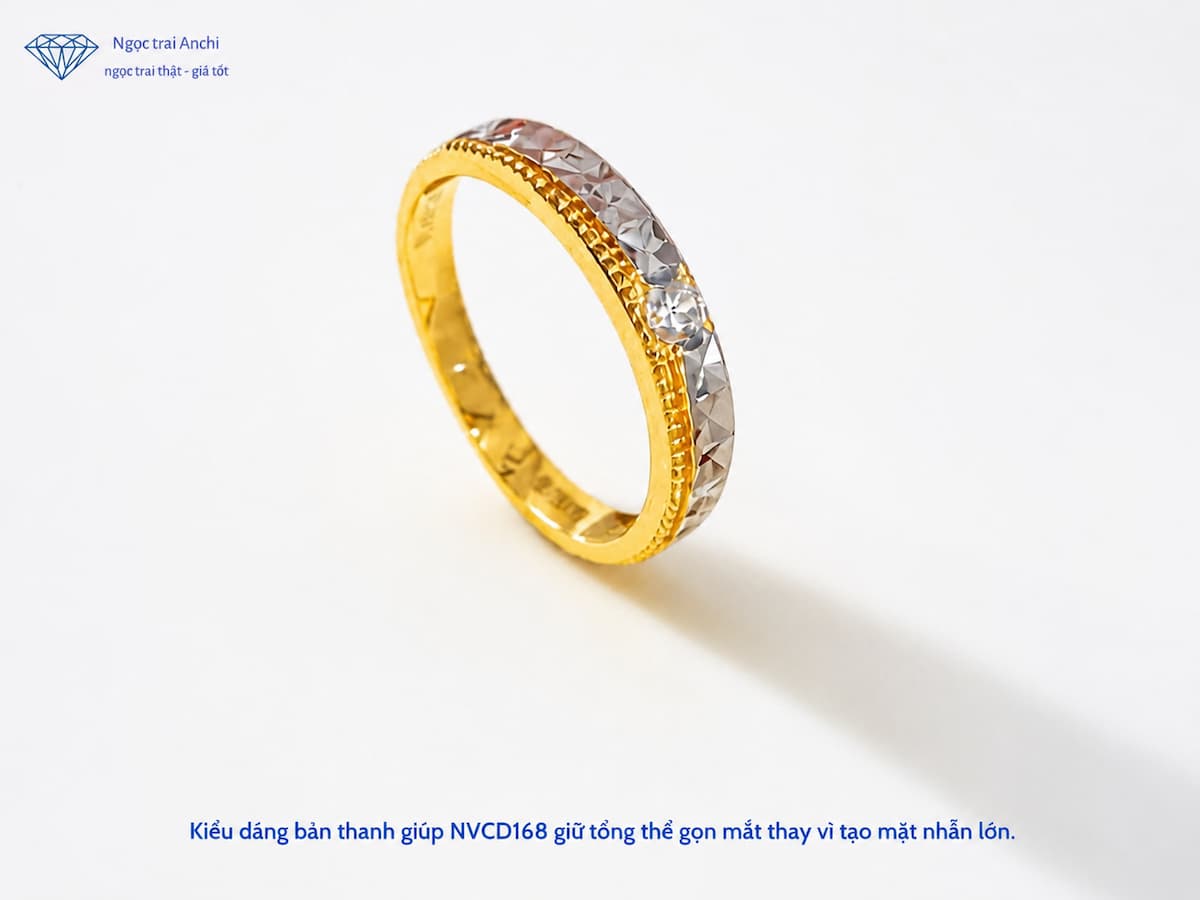 Nhẫn cưới NVCD168 bản thanh với profile gọn và thân nhẫn vàng 10K