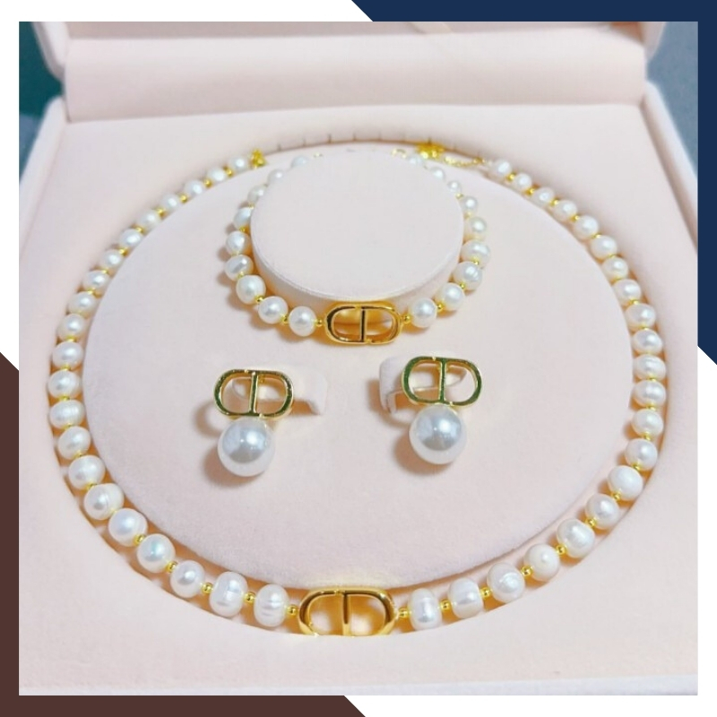 Bộ trang sức ngọc trai CD Dior mặc áo dài đẹp cho nữ mã V78450B910