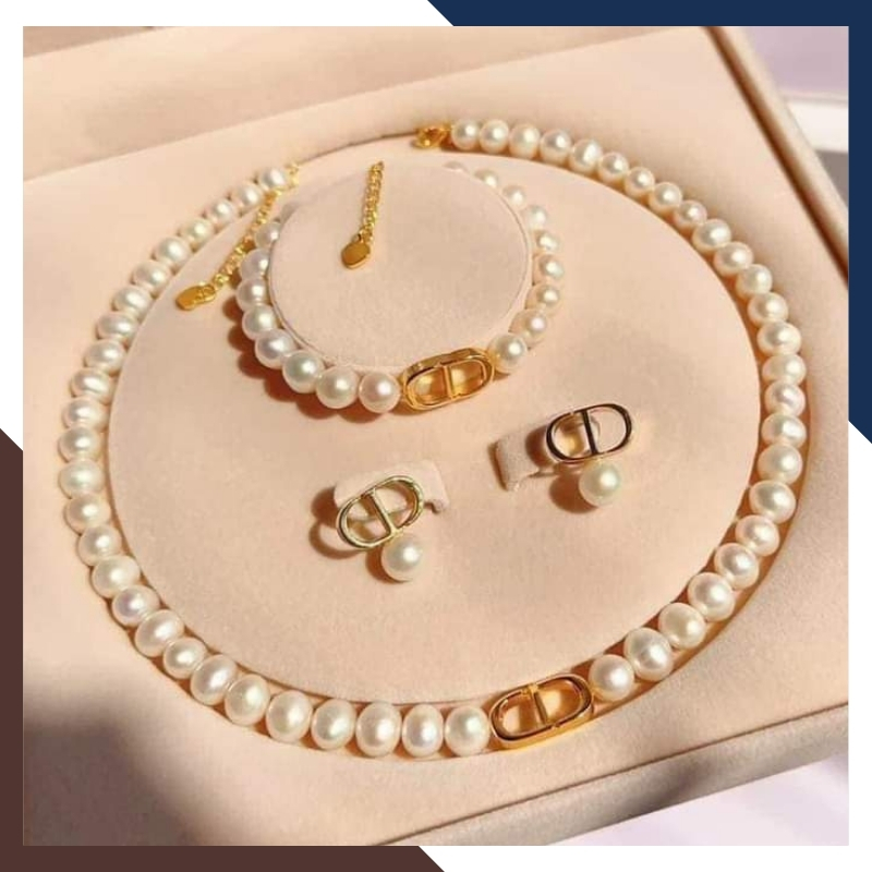 Bộ trang sức ngọc trai CD Dior mặc áo dài đẹp cho nữ mã V78450B910