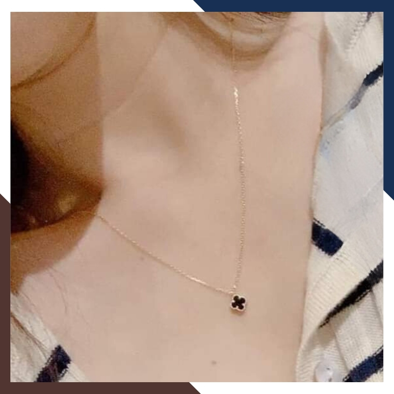 Bộ trang sức vàng cỏ 4 lá đen, gồm dây chuyền và bông tai bằng vàng korea 10k mã D70B52