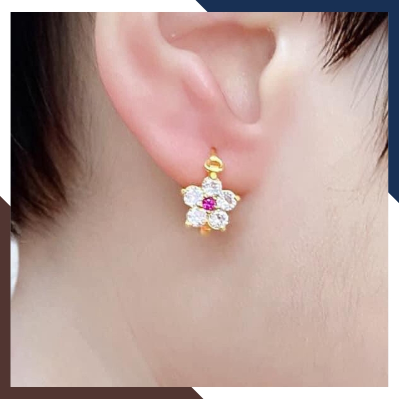 Bông tai vàng cho bé gái, khuyên tai tròn đeo sát tai hình bông hoa mai bằng vàng tây 10k cho bé mã TL30