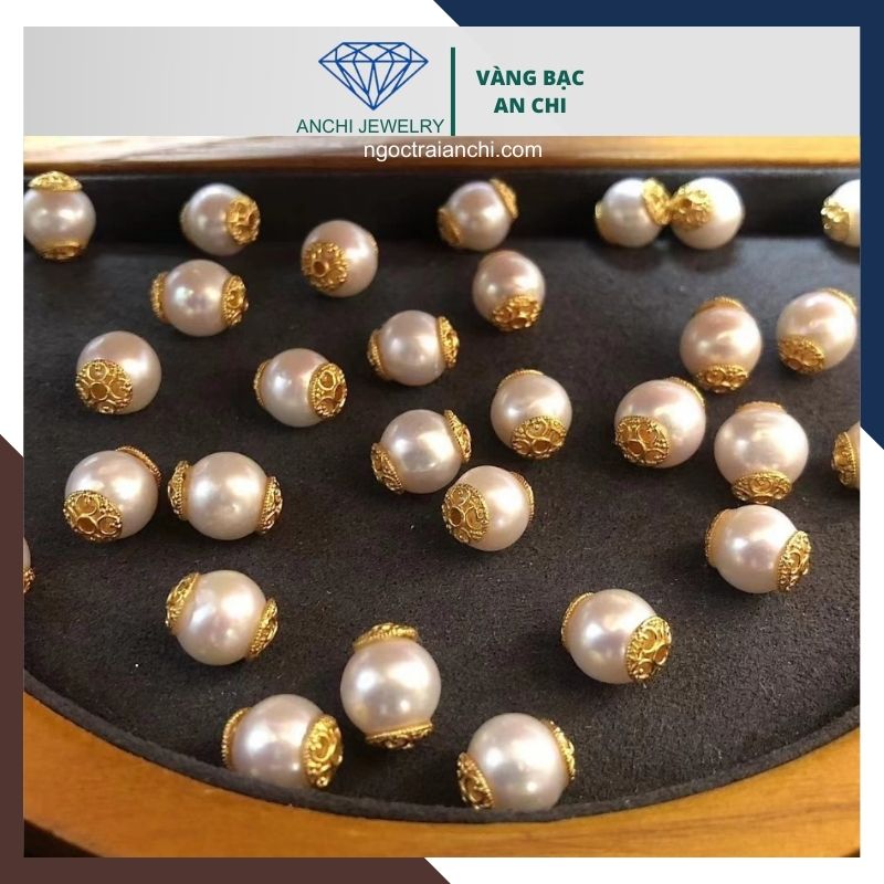 Mặt dây chuyền ngọc trai xuyên tâm ốp bạc mạ vàng mã AC070