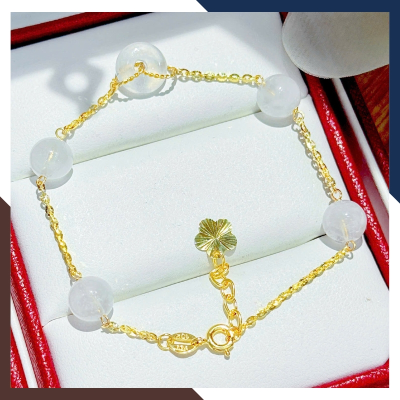 Lắc tay vàng nữ 10K gắn 5 hạt thạch anh tóc tự nhiên LTVN236 – phù hợp mệnh Kim Mộc Thủy Thổ