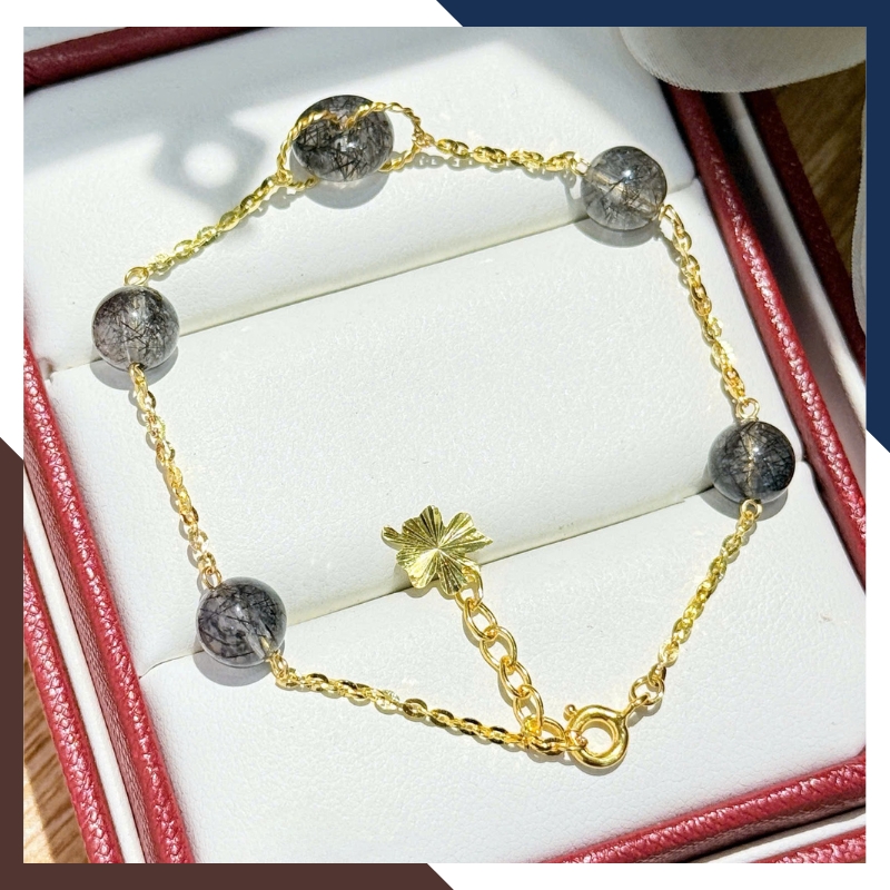 Lắc tay vàng nữ 10K gắn 5 hạt thạch anh tóc tự nhiên LTVN236 – phù hợp mệnh Kim Mộc Thủy Thổ