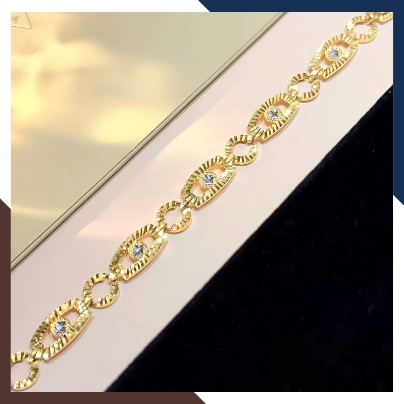 Lắc Tay Vàng Nữ Trơn LTVN286 – Bản To Nổi Bật & Sang Trọng