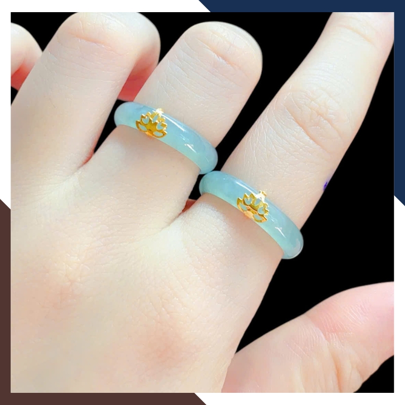 Nhẫn Lam Ngọc Tự Nhiên A+ Bọc Hoa Sen Vàng 10K – NPT53