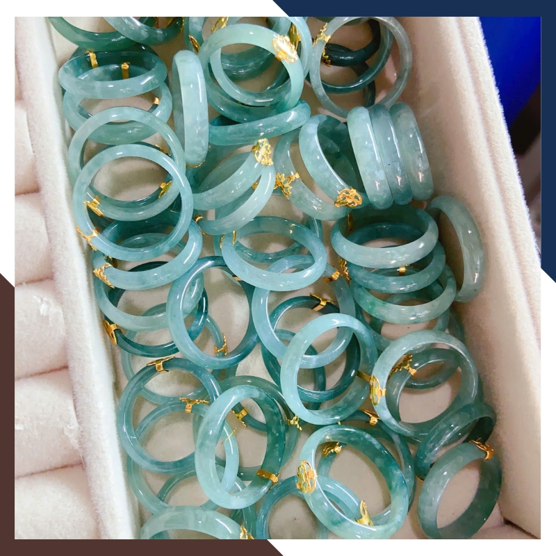 Nhẫn Lam Ngọc Tự Nhiên A+ Bọc Hoa Sen Vàng 10K – NPT53