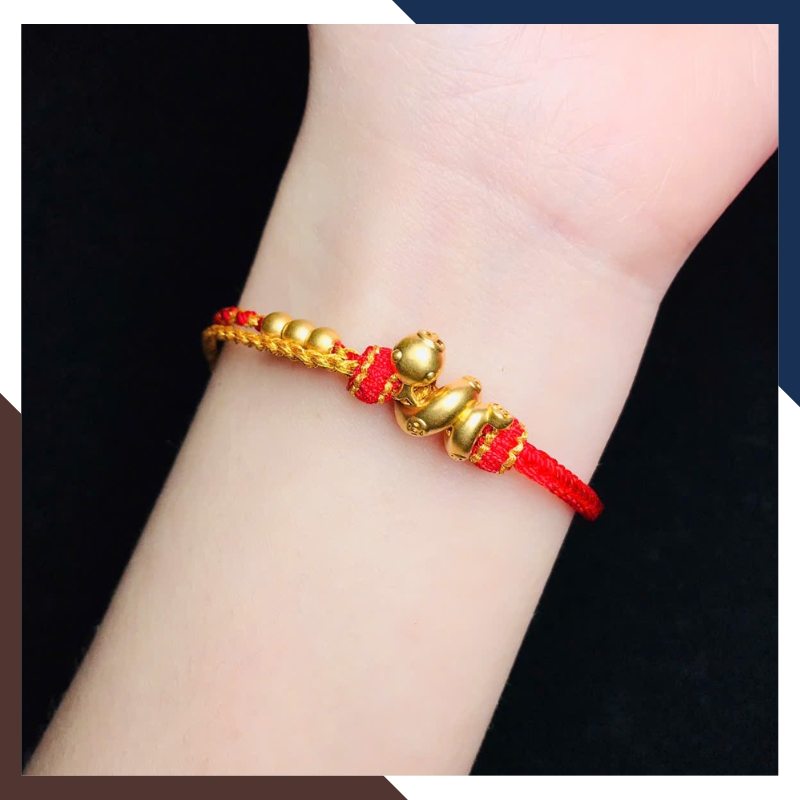 Vòng charm vàng 24k hình con rắn cho nữ tuổi tỵ VCHV20 | mẫu mới đẹp 2025