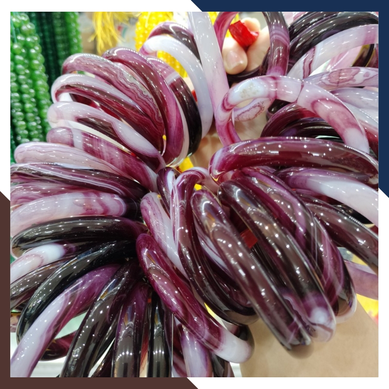 Vòng mã não vân đỏ trắng liền khối bản mo 10mm cho nữ mệnh hỏa, mệnh thổ, mệnh kim, mệnh thủy mã AC120