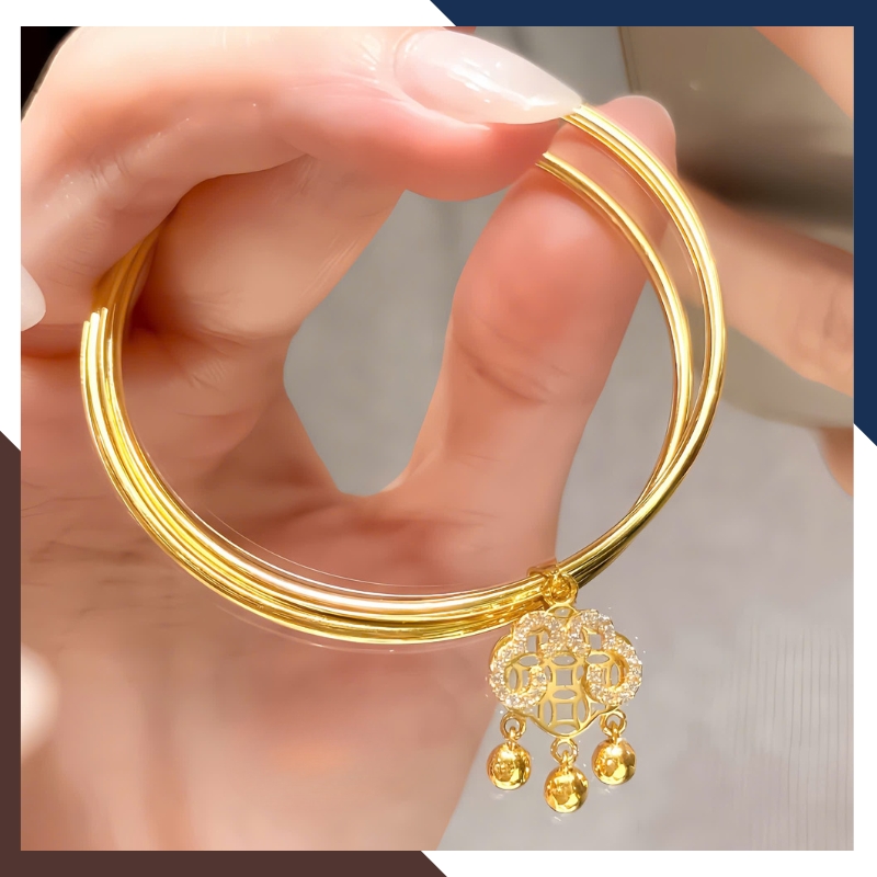 Vòng tay vàng nữ trơn phối khóa trường mệnh LTVN217