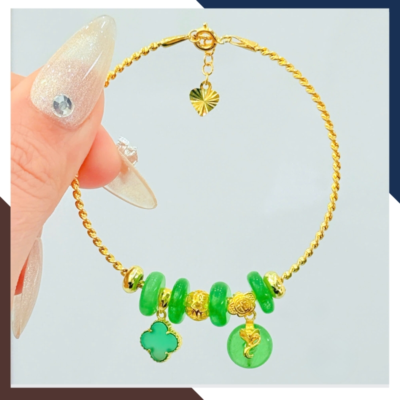 Vòng tay vàng xoắn 10k phối đồng điếu & charm cỏ 4 lá đá mắt mèo tự nhiên LTVN218