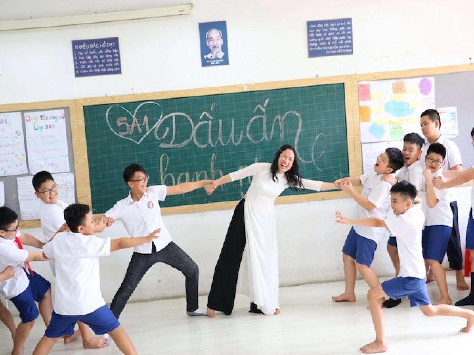 Chụp ảnh kỷ yếu năm lớp mấy?