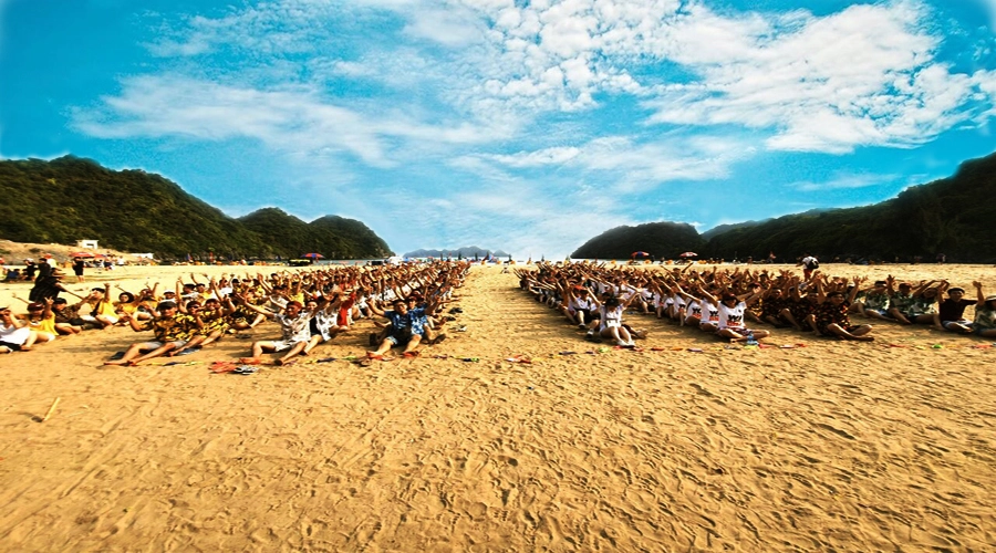 Địa điểm tổ chức sự kiện Teambuilding Hải Phòng – Bãi biển Tùng Thu