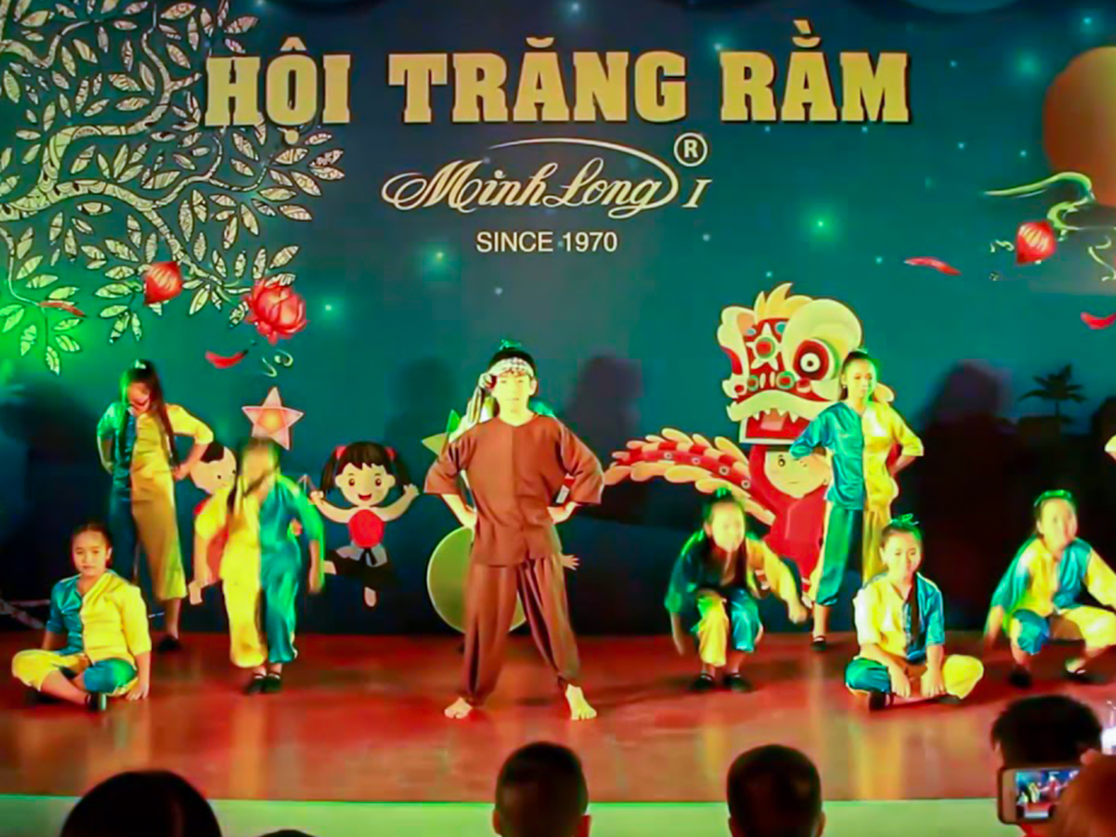 Format tổ chức chương trình Trung thu – Biểu diễn nghệ thuật