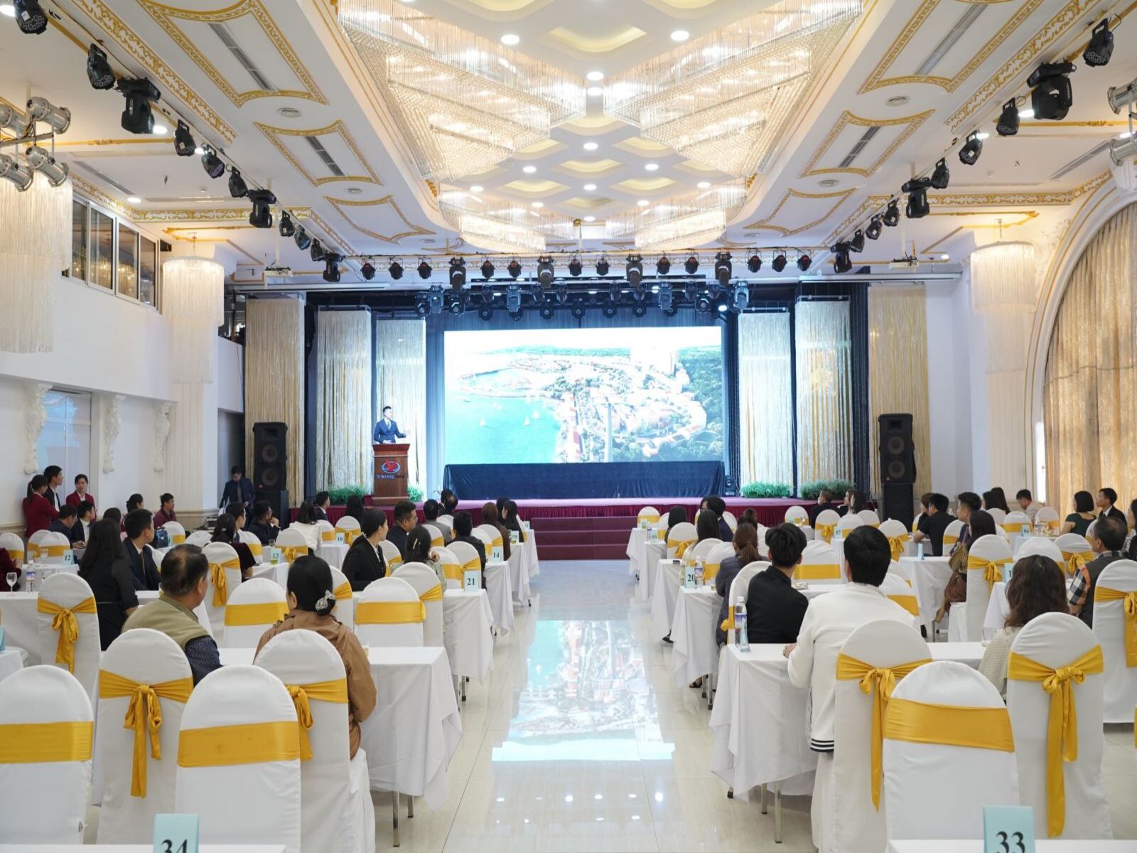 FMD Media tổ chức sự kiện trong khách sạn với đầy đủ tiện nghi