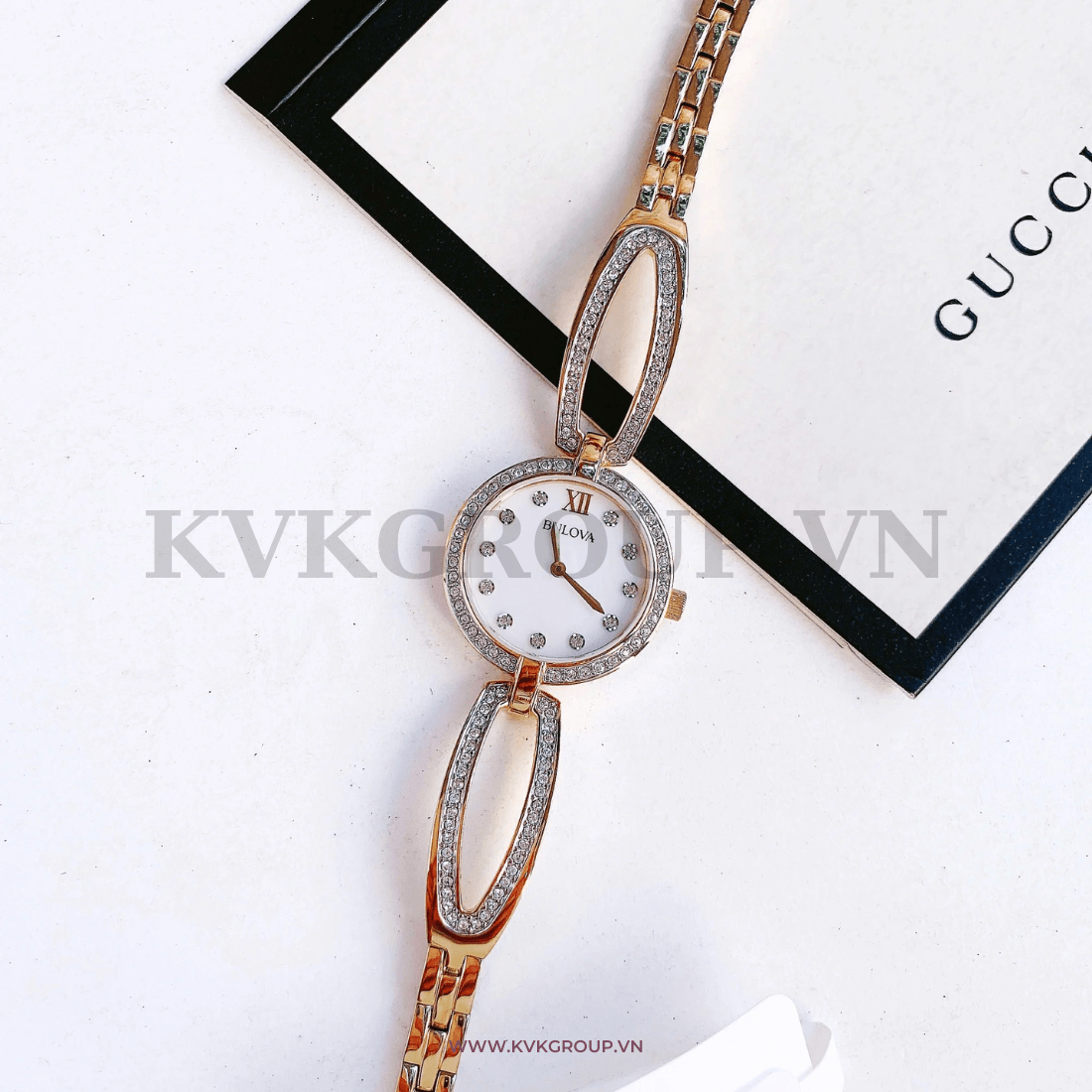 ng h BULOVA n 98L225 Swarovski Crystal Accented Steel Watch 29mm