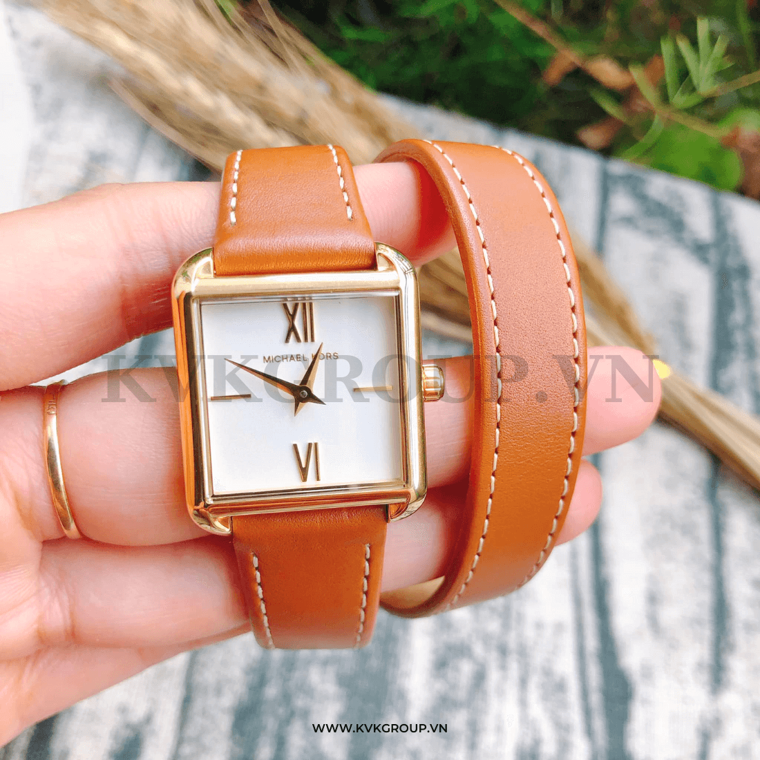 Michael kors lake leather watch online