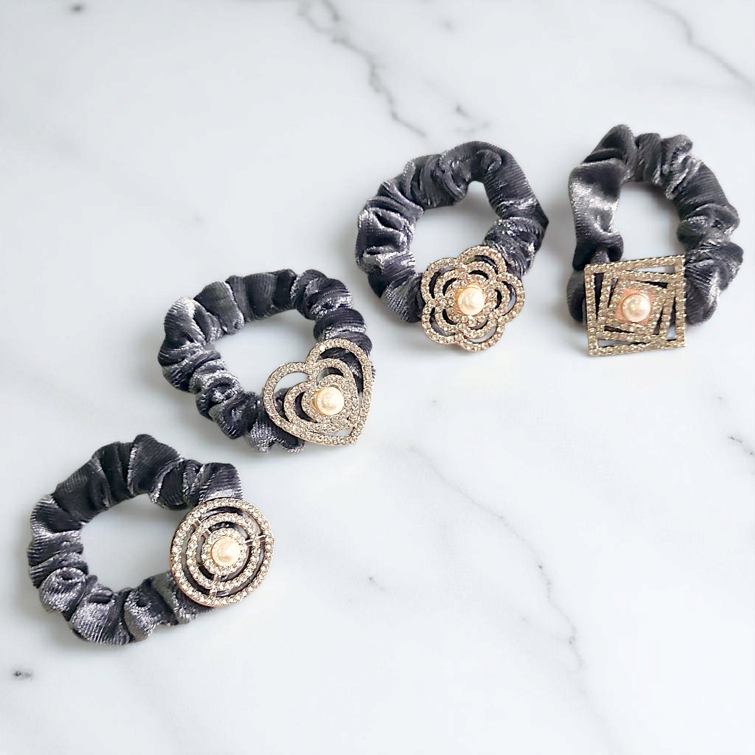 14.4 Dây Cột Tóc Nhung Đính Đá Nhiều Mẫu (1 cái)