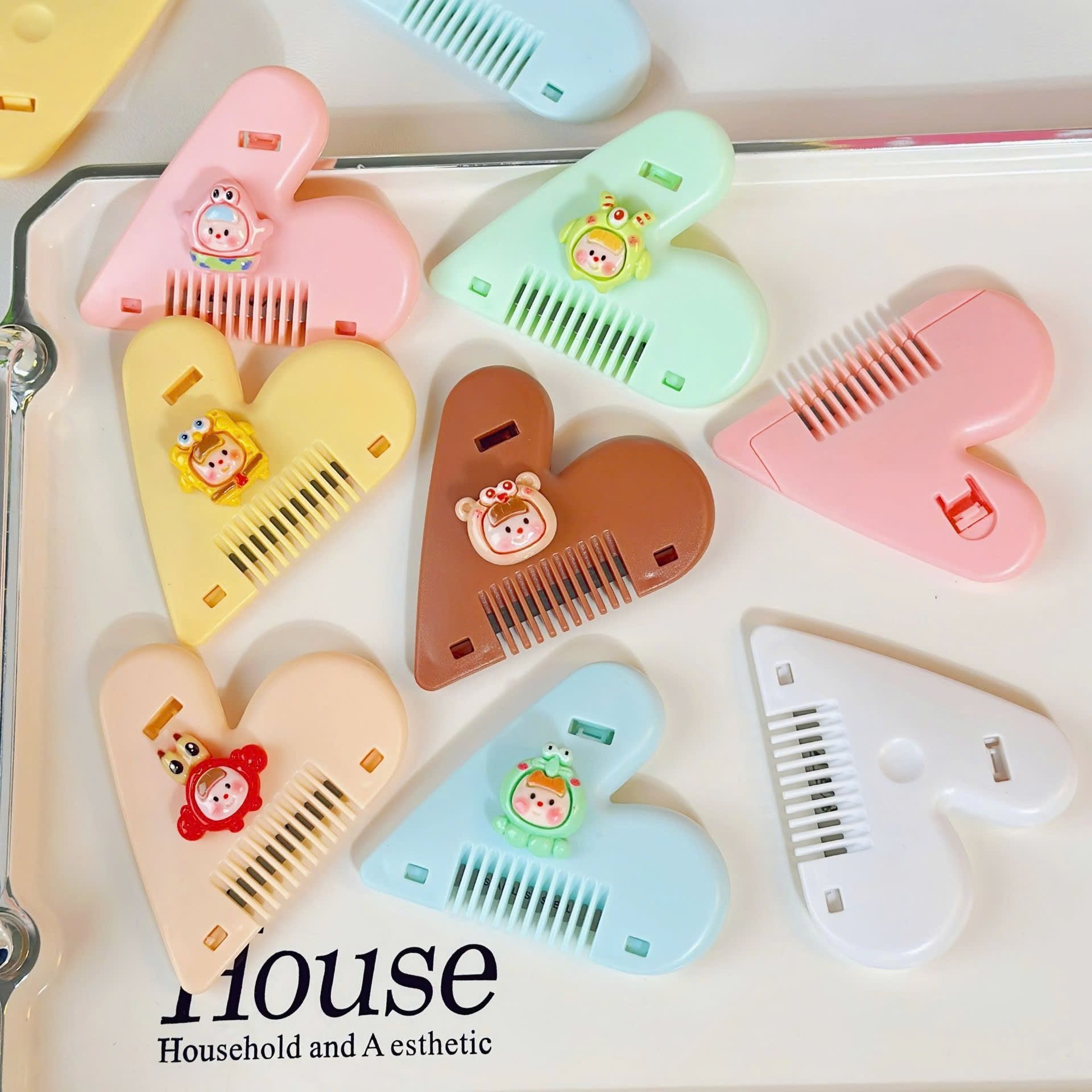 Lược Cắt Tỉa Tóc Chẻ Ngọn/Tóc Mái Hình Trái Tim gắn charm