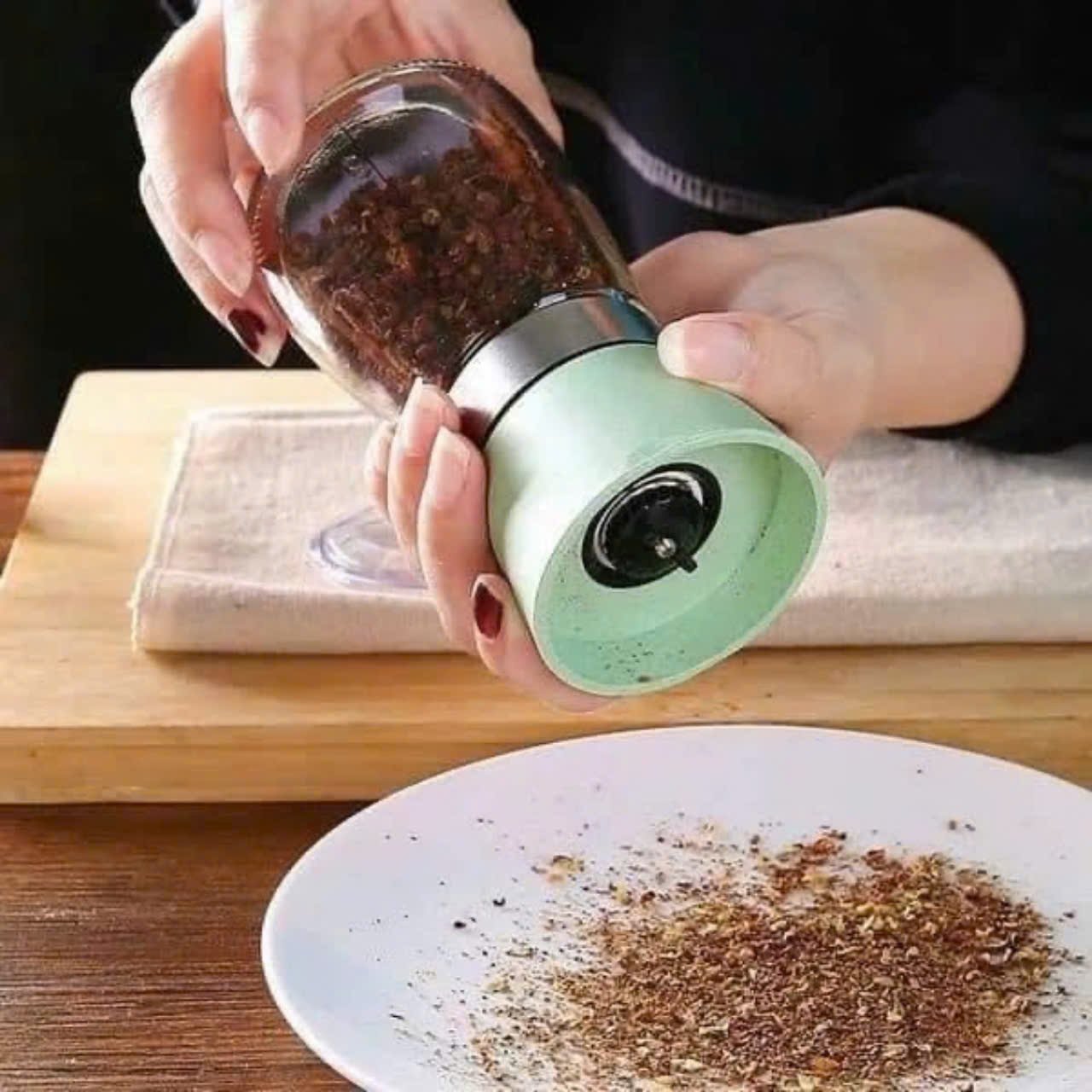 Lọ Xoay Tiêu Cầm Tay Thủy Tinh
