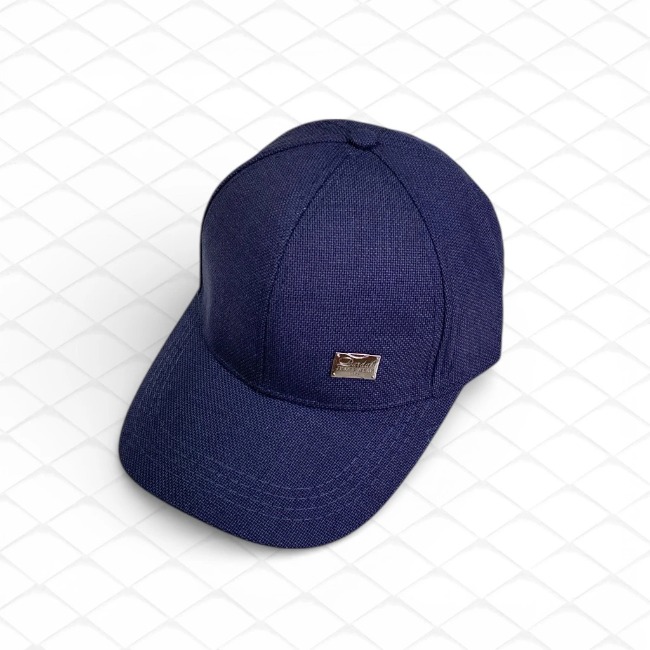 13.7 Mũ lưỡii trai đính logo