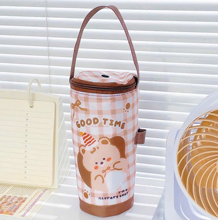 T10.Túi vải giữ nhiệt đựng ly,bình nước hoạ tiết caro hoạt hình có quai
