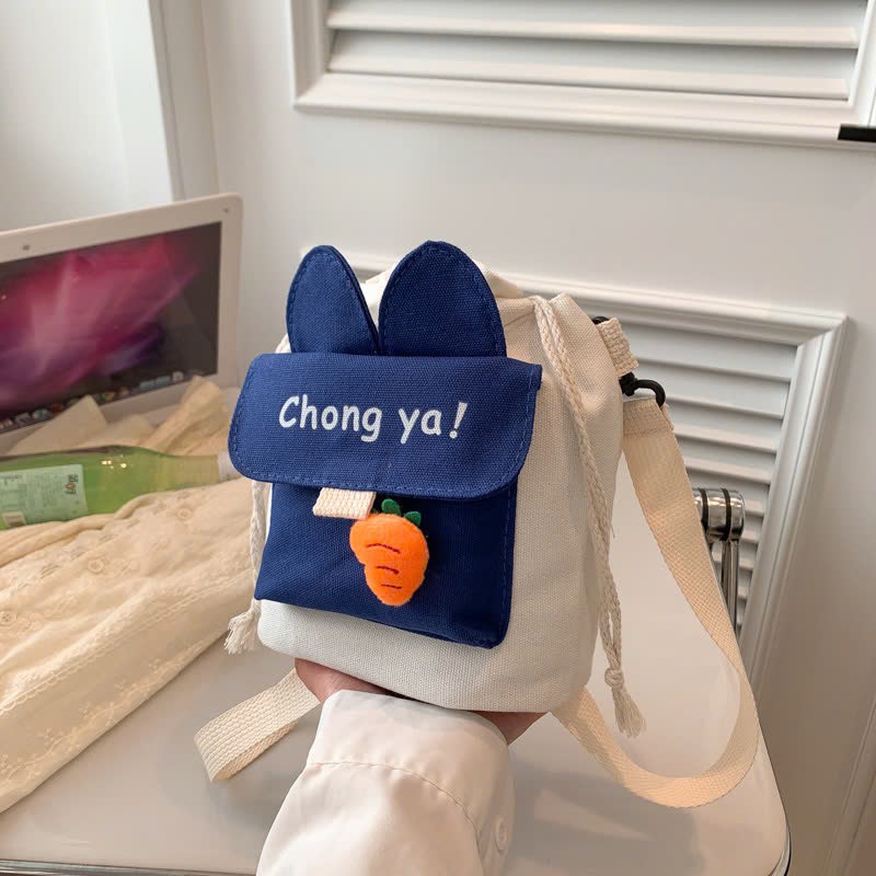 T10. Túi vải canvas đeo chéo miệng dây rút họa tiết tai thỏ 23*23*10cm