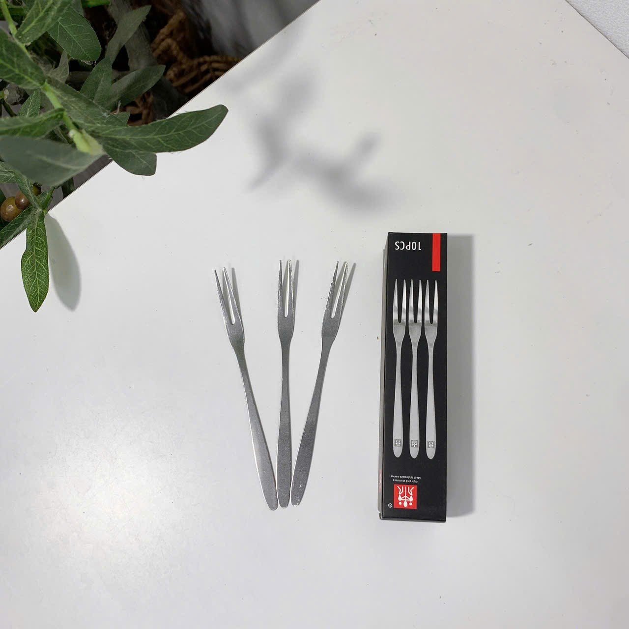 Hộp 10 Nĩa Inox Zwilling cao cấp