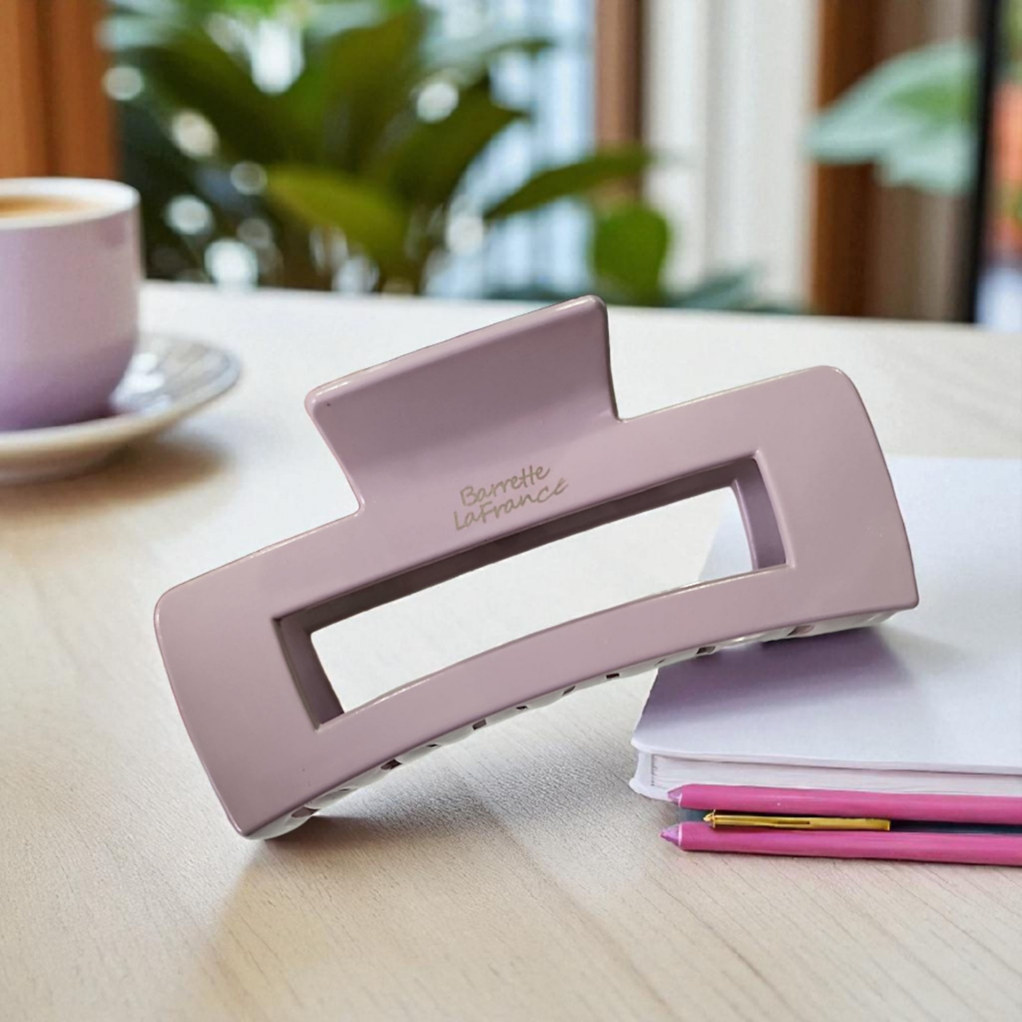 T3.Kẹp tóc màu nhựa hình chữ nhật