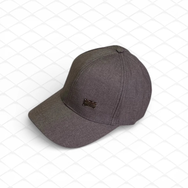 13.7 Mũ lưỡii trai đính logo