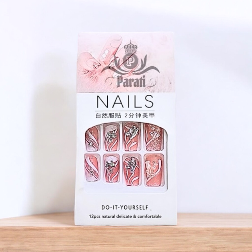 Bộ 12 móng tay giả đính hoa và đá Nails  LY-044 kèm keo dán