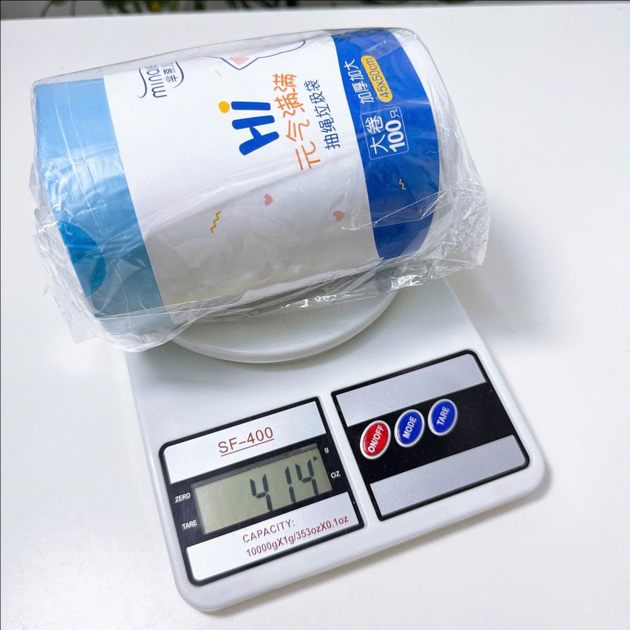 TDEP. Cuộn 100 túi rác quai sách Minaier 45x50cm