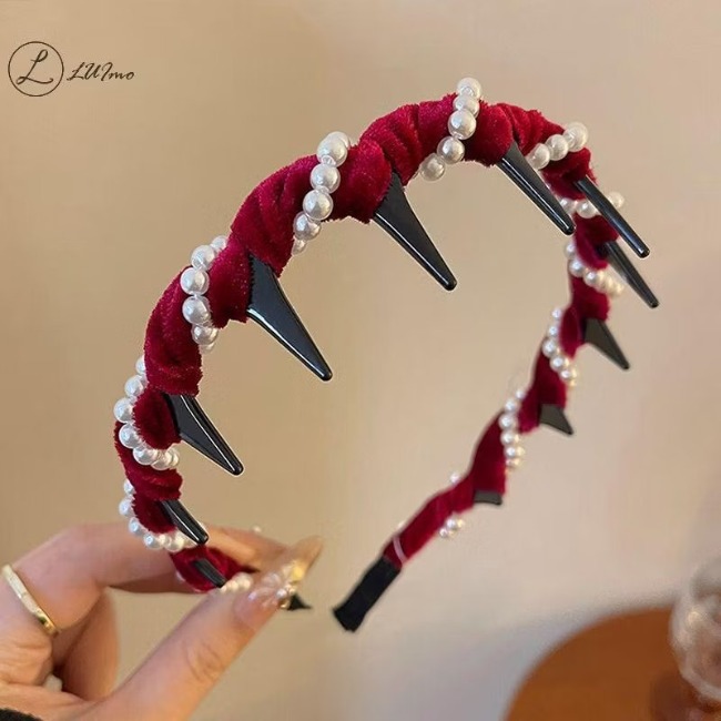 Bờm tóc sóng phong cách Hàn Quốc