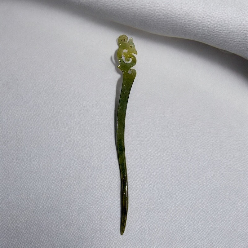 14.21 Trâm cài tóc nhựa họa tiết vân sa.ng trọng 18cm