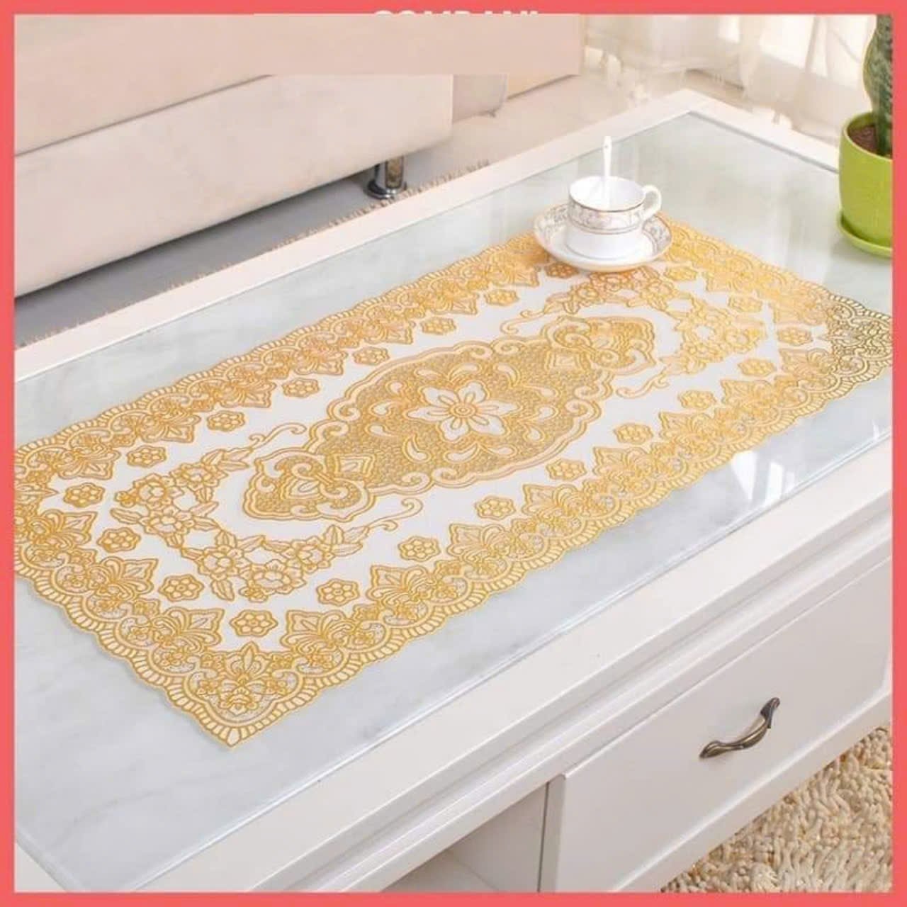 Khăn trải bàn nhựa hoa nhũ vàng không thấm nước 120x60cm