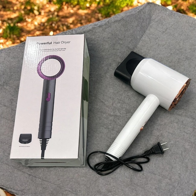 Máy sấy tóc tạo kiểu Powerful Hair Dryer màu trắng