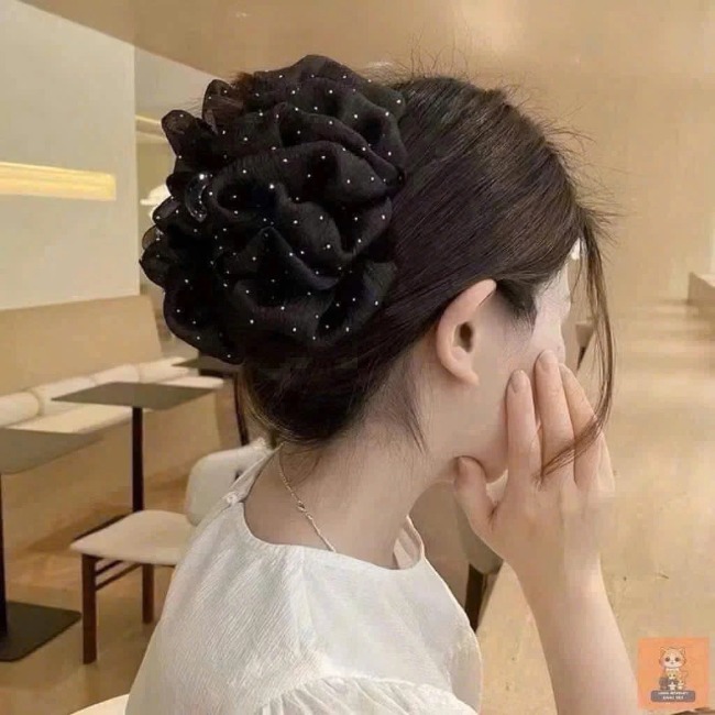 Kẹp tóc phồng đính đá lấp lánh