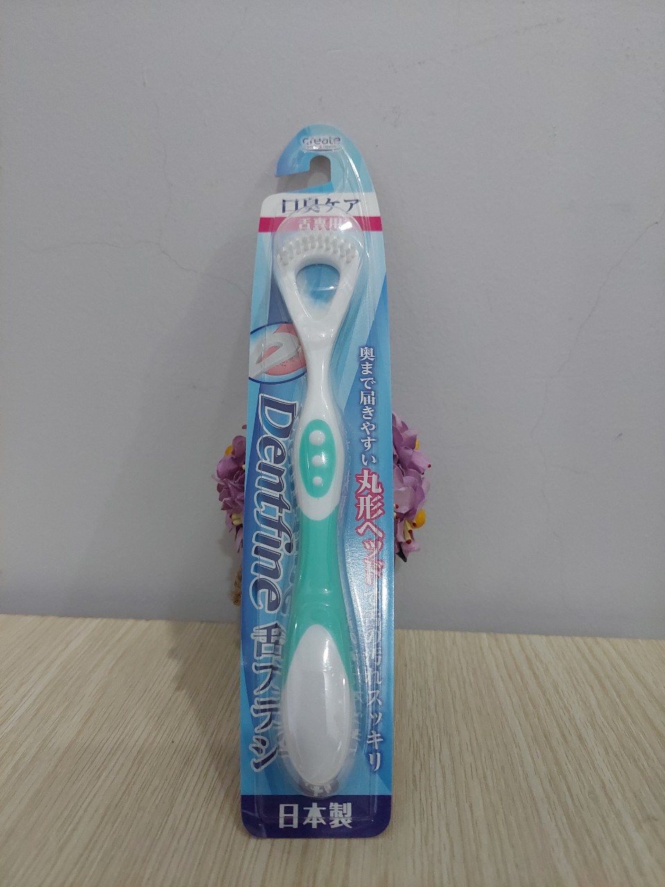 B8.3 Bàn chải nạo lưỡi Dentfine