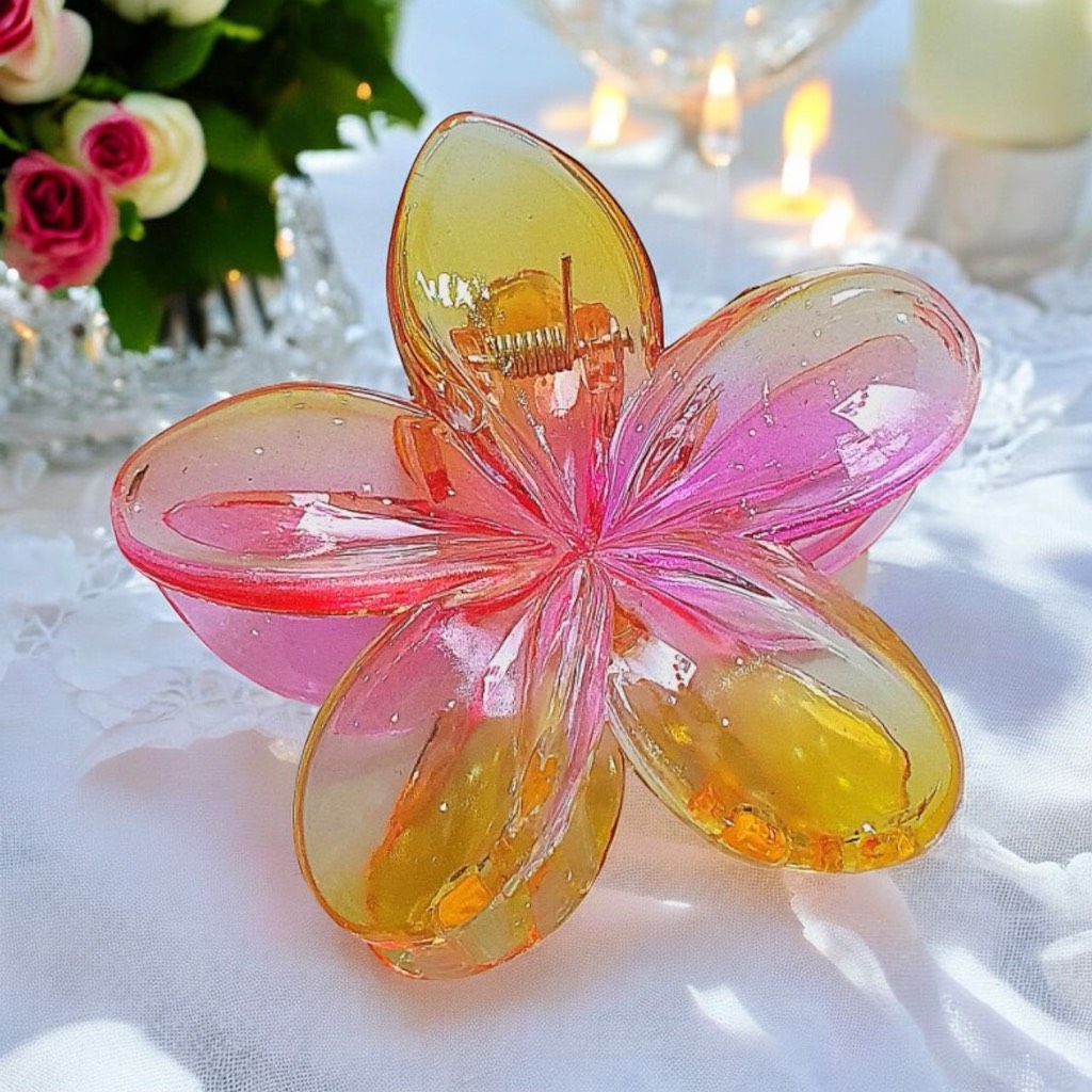 T7.1.Kẹp càng cua nhựa trong hoa sứ 8cm