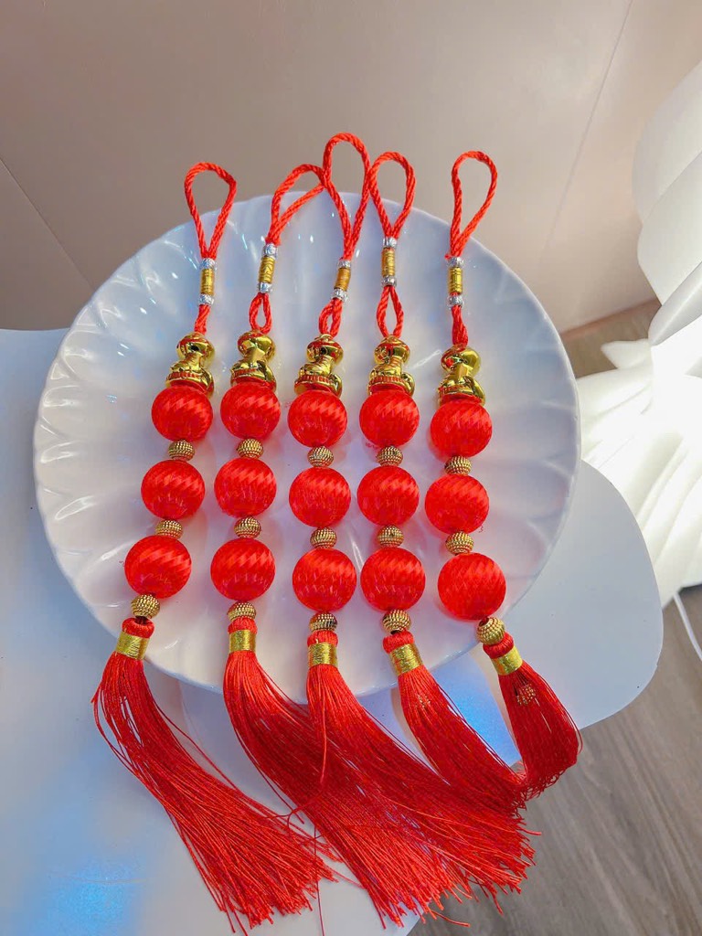 Dây Treo 3 Quả Lồng Đèn Tua Rua , Treo Tết Con Rắn 40cm