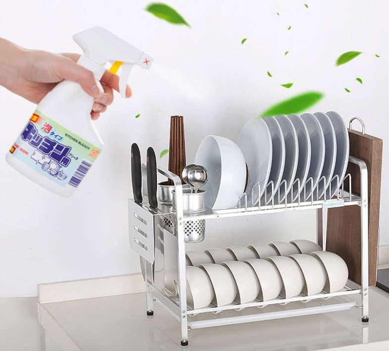 Xịt Tẩy Vệ Sinh Nhà Bếp Rocket Nhật Bản 300ml