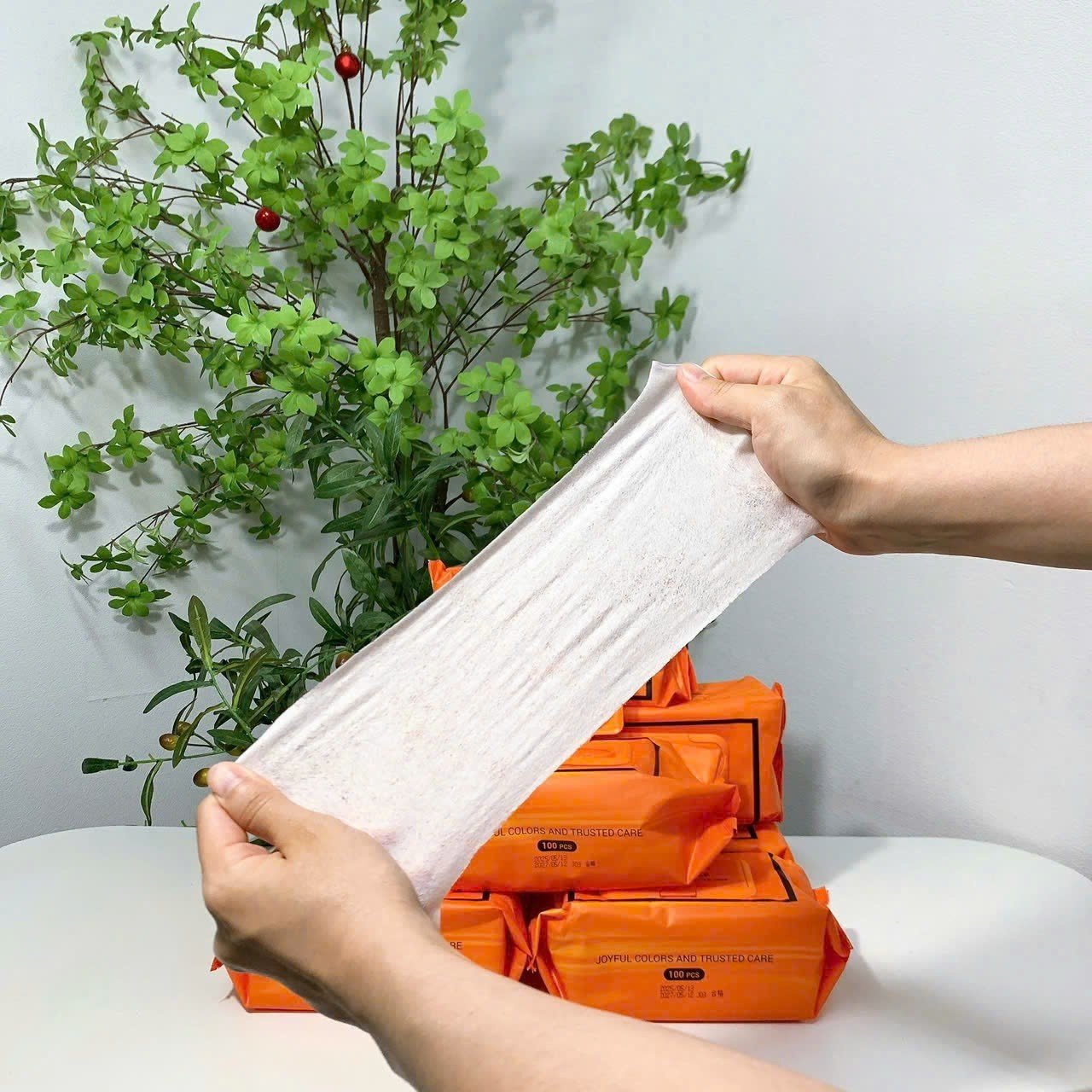 Gói 100 Cái Khăn Ướt Sipao 630g