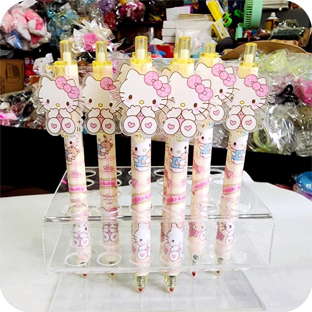 Bút bi kèm charm mực xanh hình nhân vật dễ thương