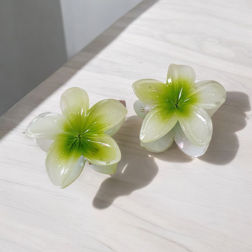 T7.1.Kẹp càng cua nhựa trong hoa sứ 8cm